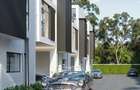 5 Bed Townhouse with En Suite in Lavington - 9