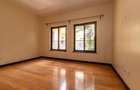 5 Bed Apartment at Riverside Drive - 17