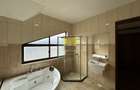 4 Bed Townhouse in Parklands - 19