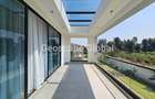 5 Bed House with En Suite in Runda - 2