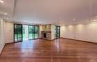 5 Bed Townhouse with En Suite at Lavington Green - 8