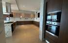 3 Bed Apartment with En Suite in Riverside - 7