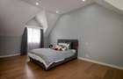 5 Bed House with En Suite in Runda - 9