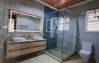 5 Bed House with En Suite in Rosslyn - 8