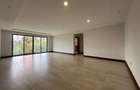 3 Bed Apartment with En Suite in Westlands Area - 2
