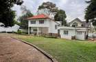 3 Bed House with En Suite at Lavington Green - 1