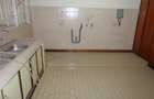 7 Bed House with En Suite in Nyari - 14