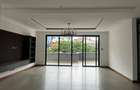 4 Bed Apartment with En Suite at Riverside Drive - 2