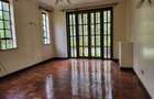 5 Bed Townhouse with En Suite in Rosslyn - 16