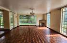 5 Bed Townhouse with En Suite at Lavington Green - 3
