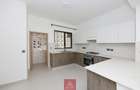 3 Bed Apartment with En Suite at Brookside Drive - 2