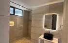 5 Bed Townhouse with En Suite in Nyari - 8