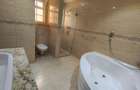 4 Bed Townhouse with En Suite in Westlands Area - 6