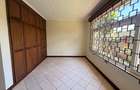 5 Bed Townhouse with En Suite in Lavington - 5