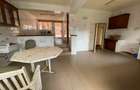 6 Bed House with En Suite in Riverside - 13
