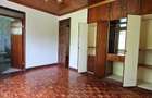 5 Bed Townhouse with En Suite in Karen - 14