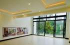 6 Bed Villa with En Suite at 2026-180 6 Bed - 2