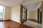5 Bed Townhouse with En Suite in Lavington - 8