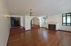 6 Bed House with En Suite in Runda - 5
