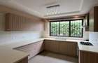 4 Bed Villa with En Suite in Lavington - 3
