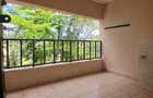 3 Bed Apartment in Ridgeways - 3