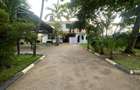 4 Bed Villa with En Suite in Nyali Area - 2