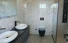 5 Bed Townhouse with En Suite in Lavington - 7