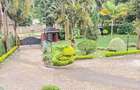 5 Bed House with En Suite in Nyari - 4
