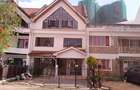5 Bed Townhouse with En Suite in Brookside - 1