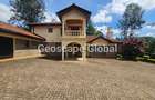 5 Bed House with En Suite in Runda - 1