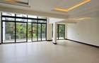 6 Bed Townhouse with En Suite in Kitisuru - 18