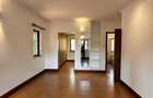 5 Bed House with Staff Quarters in Runda - 12