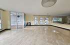4 Bed Apartment with En Suite in Spring Valley - 8