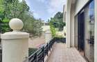 4 Bed Townhouse with En Suite in Spring Valley - 13