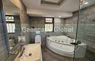 4 Bed Apartment with En Suite in Spring Valley - 19