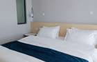 Serviced 2 Bed Apartment with En Suite in Upper Hill - 11