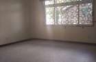 5 Bed Townhouse with En Suite in Lavington - 12