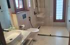 4 Bed Townhouse with En Suite in Runda - 18