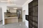 3 Bed Apartment with En Suite in Riverside - 18