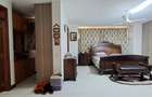 5 Bed House with En Suite in Lavington - 14