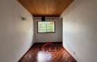 4 Bed Apartment with Swimming Pool in Kilimani - 9
