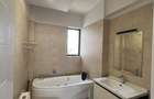 4 Bed Apartment with En Suite at Hatheru Road - 8