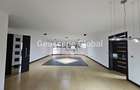 3 Bed Apartment with En Suite in Riverside - 3