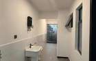 4 Bed Apartment with En Suite at Valley Arcade - 7