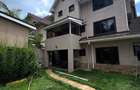 5 Bed Townhouse with En Suite at Kanjata Road - 1