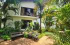 Furnished 1 Bed Apartment with En Suite at Rhapta Road - 18