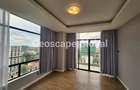 Furnished 3 Bed Apartment with En Suite in Brookside - 1