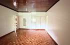 5 Bed House with En Suite in Lavington - 16
