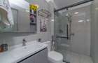 Serviced 2 Bed Apartment with En Suite at Westlands Road - 13