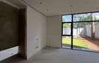 6 Bed Villa with En Suite in Lavington - 10
